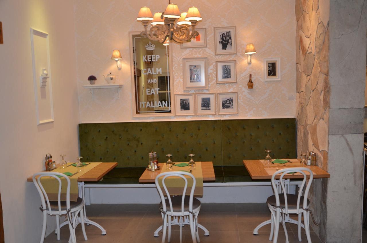 Brile Hotel โคลาชิน ภายนอก รูปภาพ
